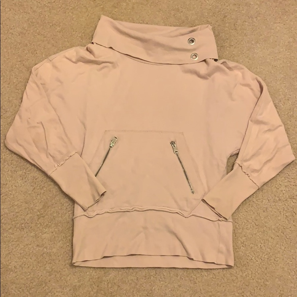 Victoria’s Secret (MODA) pink cowl neck sweater